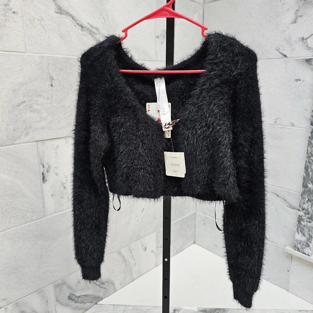 Fabletics Black and Silver NWT Cropped Fuzzy Cardigan